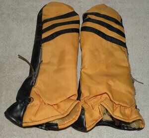 Vtg 70s K-Mart Medium/Large Fleece Lined Mittens W/ Zip Pocket Black/Yellow